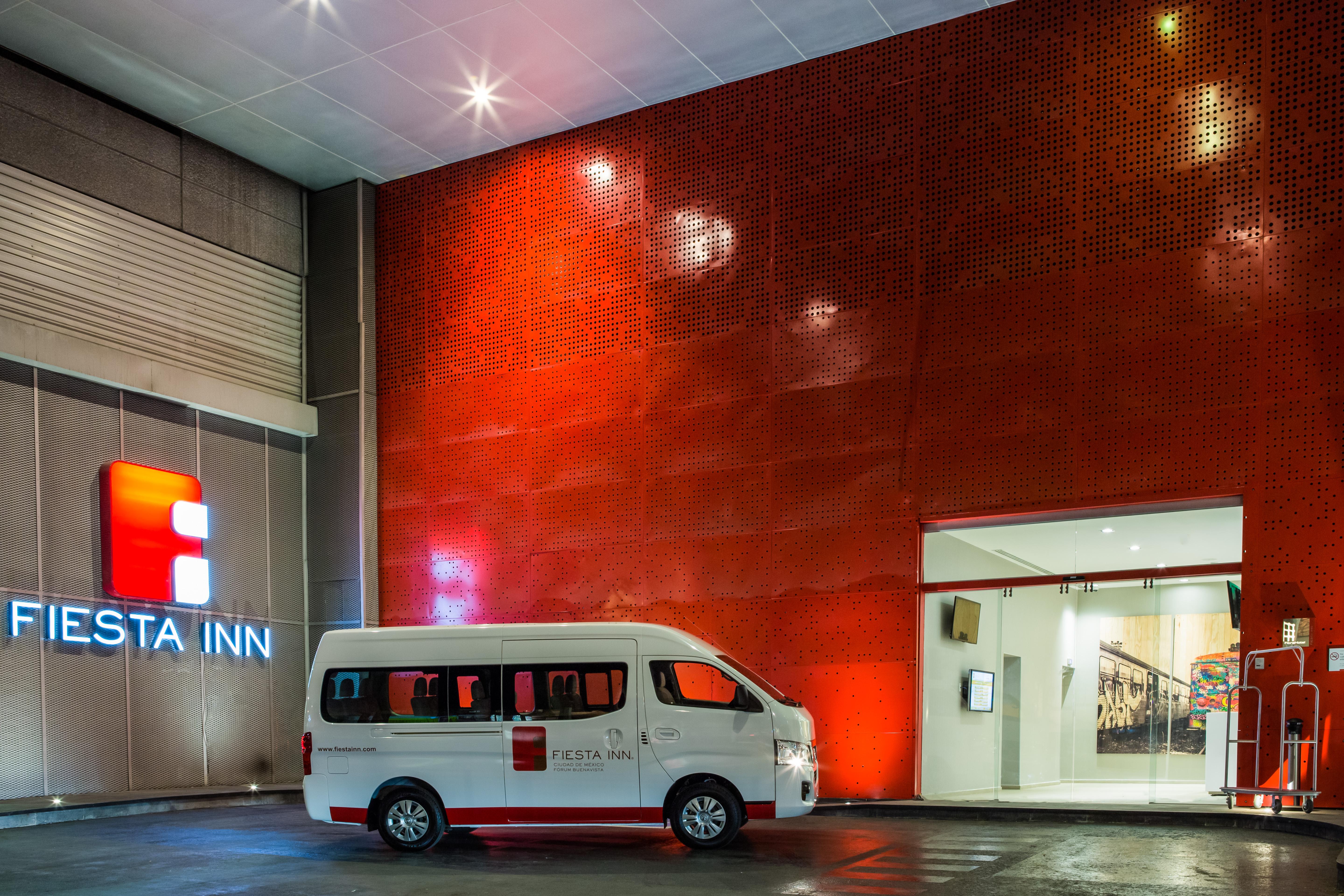 Fiesta Inn Express Ciudad De Mexico Forum Buenavista Exterior photo